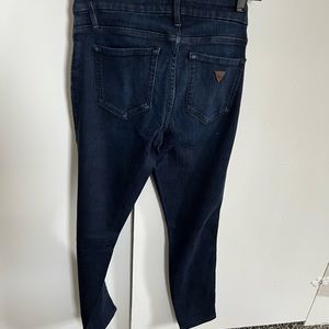 Guess jeans, skinny, very stretchy, mid rise